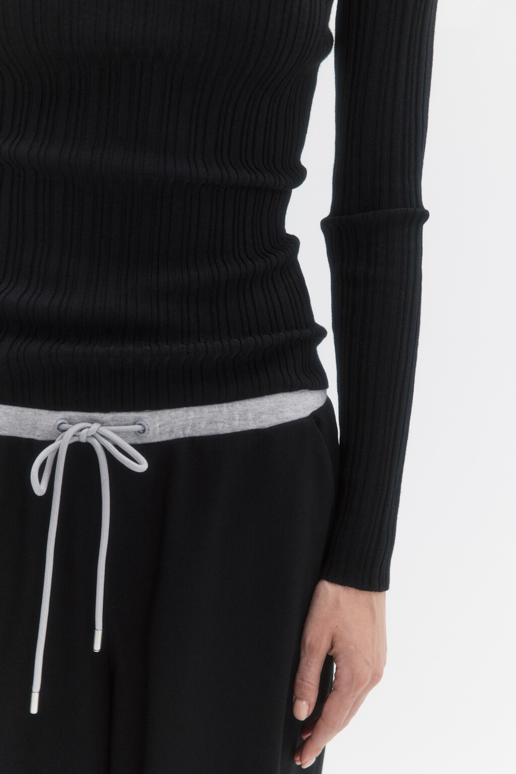 Водолазка вискозная с коротким воротником - цвет черный - 7