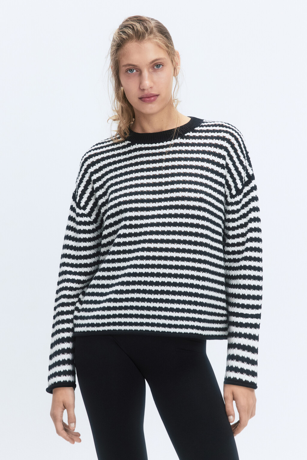 Джемпер вязаный ажурный в полоску - цвет белый - 3