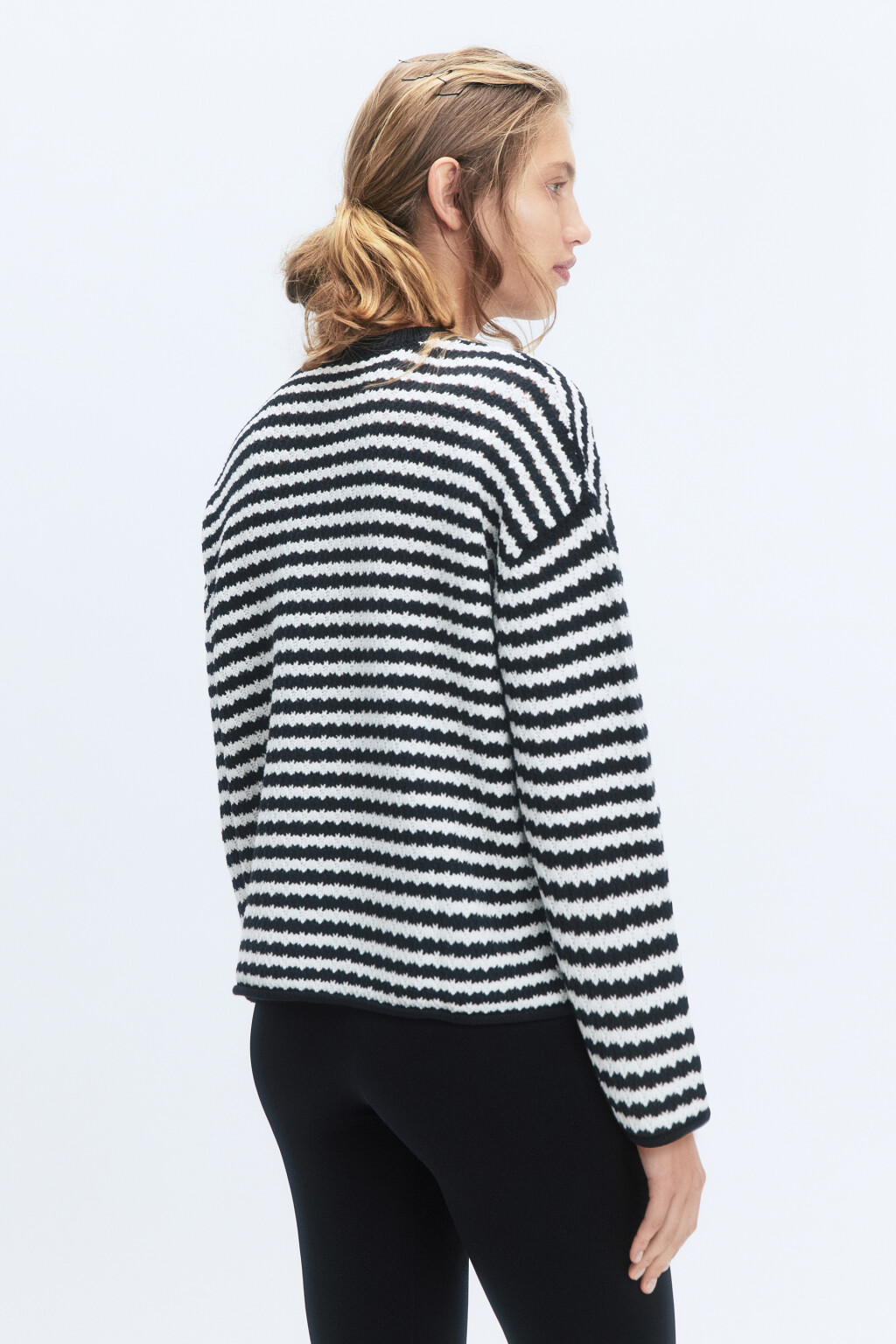 Джемпер вязаный ажурный в полоску - цвет белый - 5