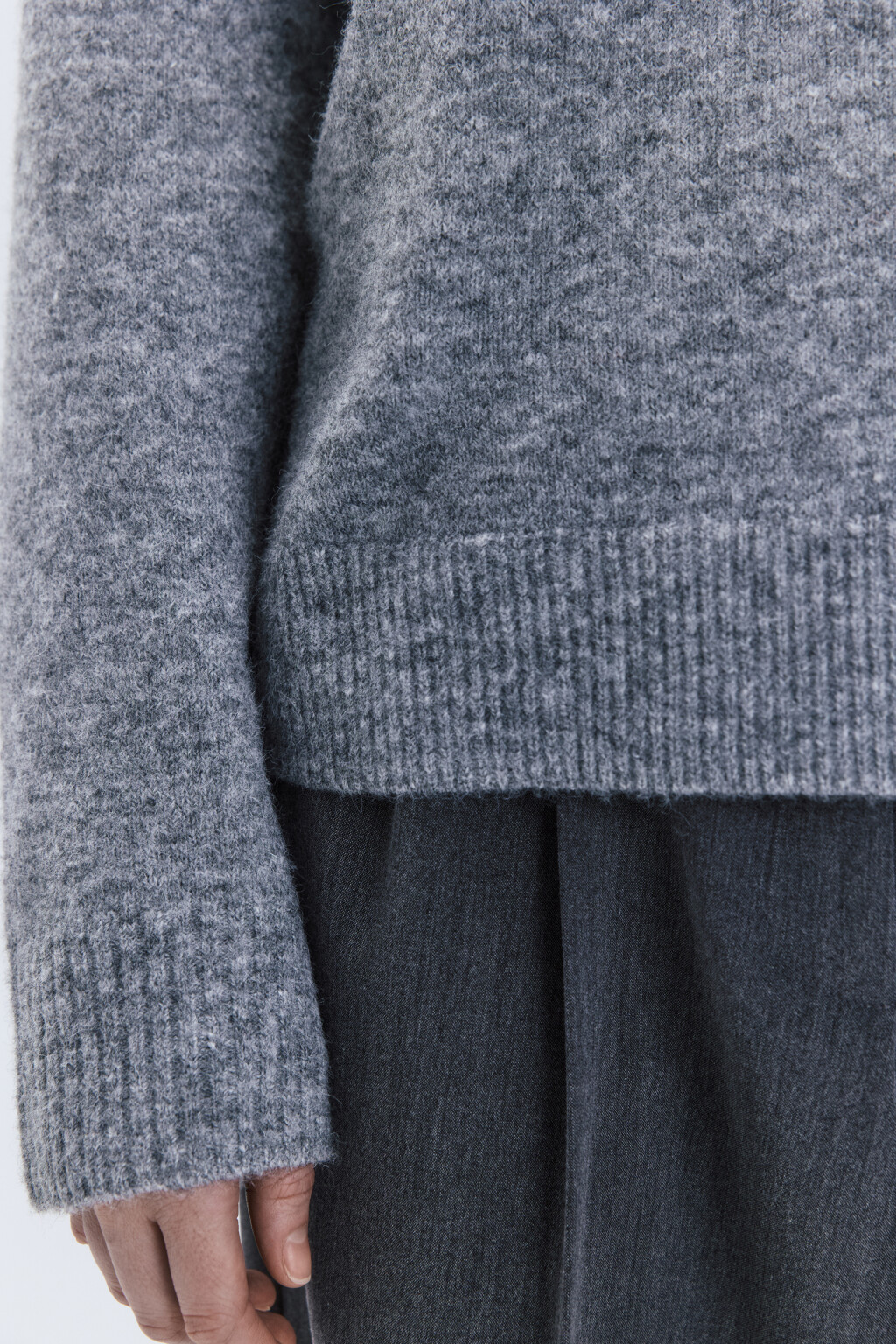 Свитер вязаный свободный с высоким воротником - цвет серый - 8