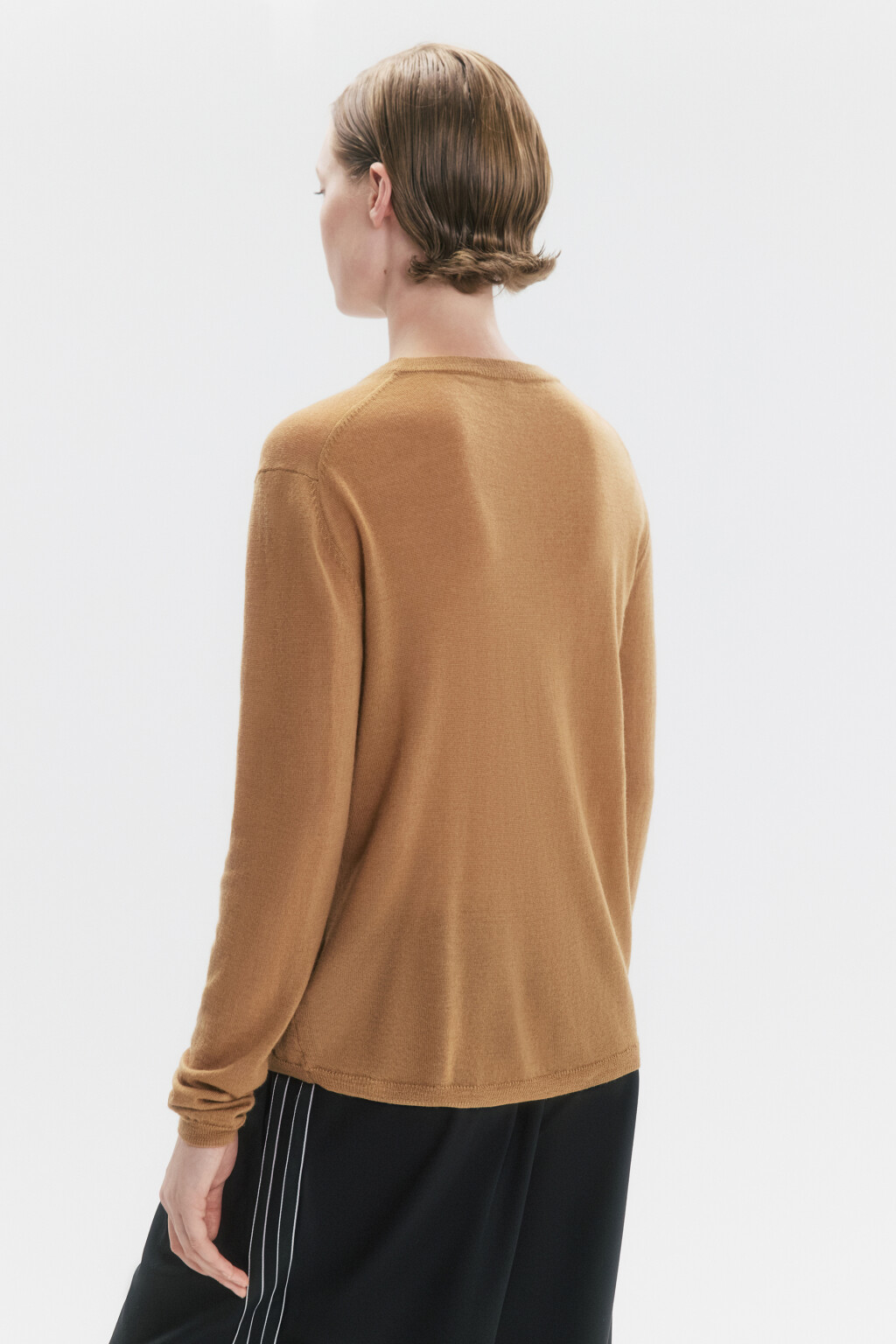 Джемпер тонкой вязки из шерсти мериноса - цвет коричневый - 4