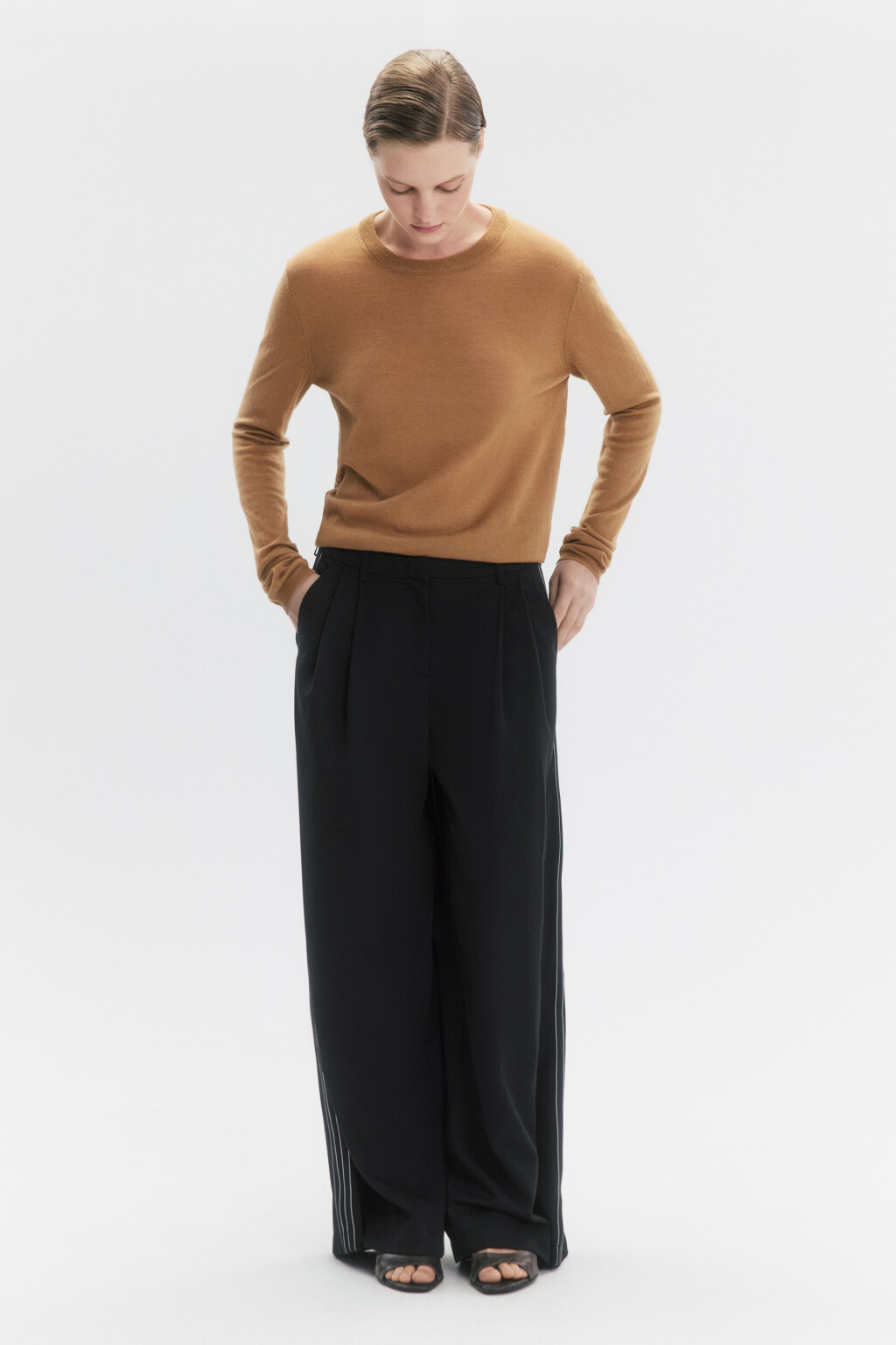 Джемпер тонкой вязки из шерсти мериноса - цвет коричневый - 5