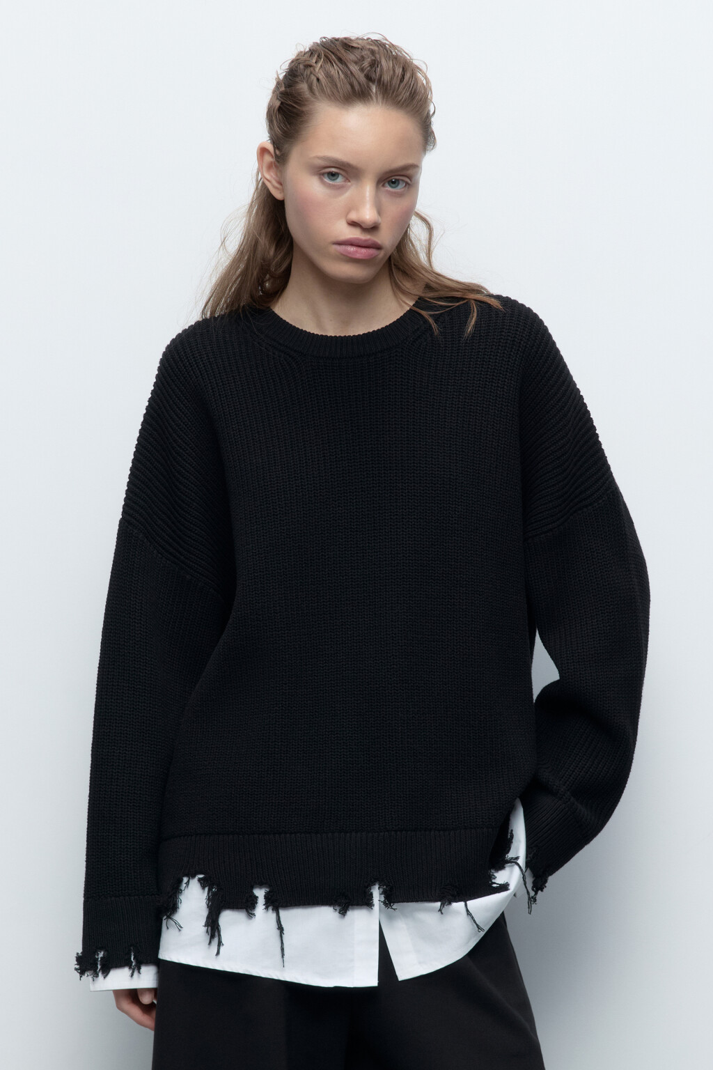 Джемпер вязаный рваный с имитацией рубашки - цвет черный - 3
