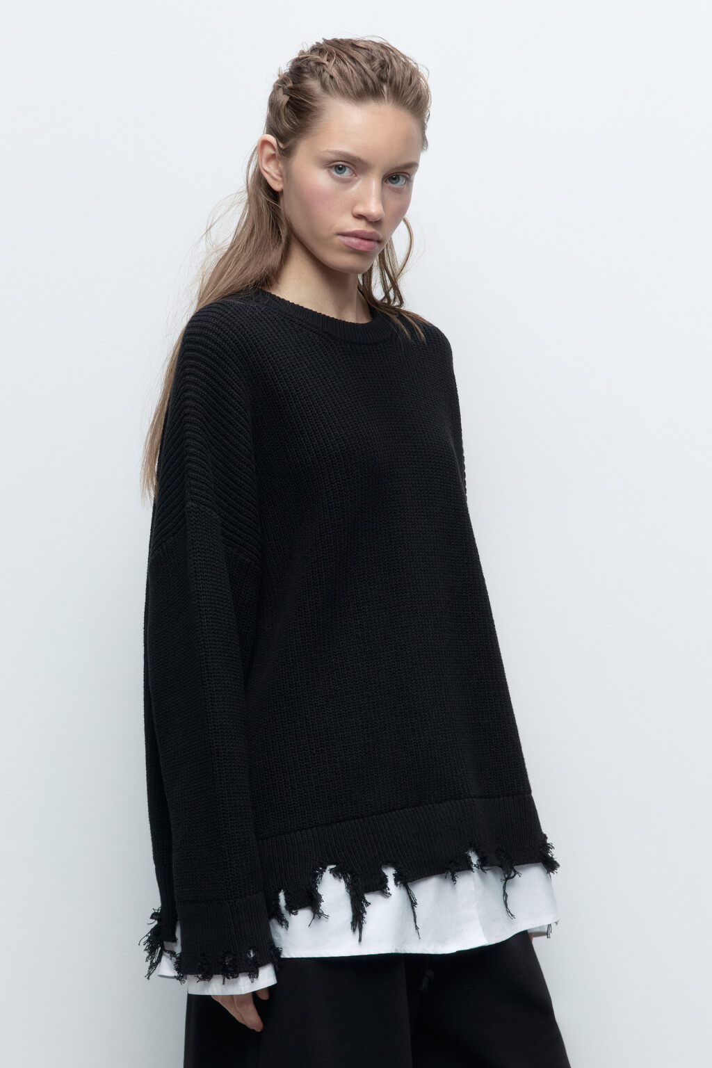 Джемпер вязаный рваный с имитацией рубашки - цвет черный - 4