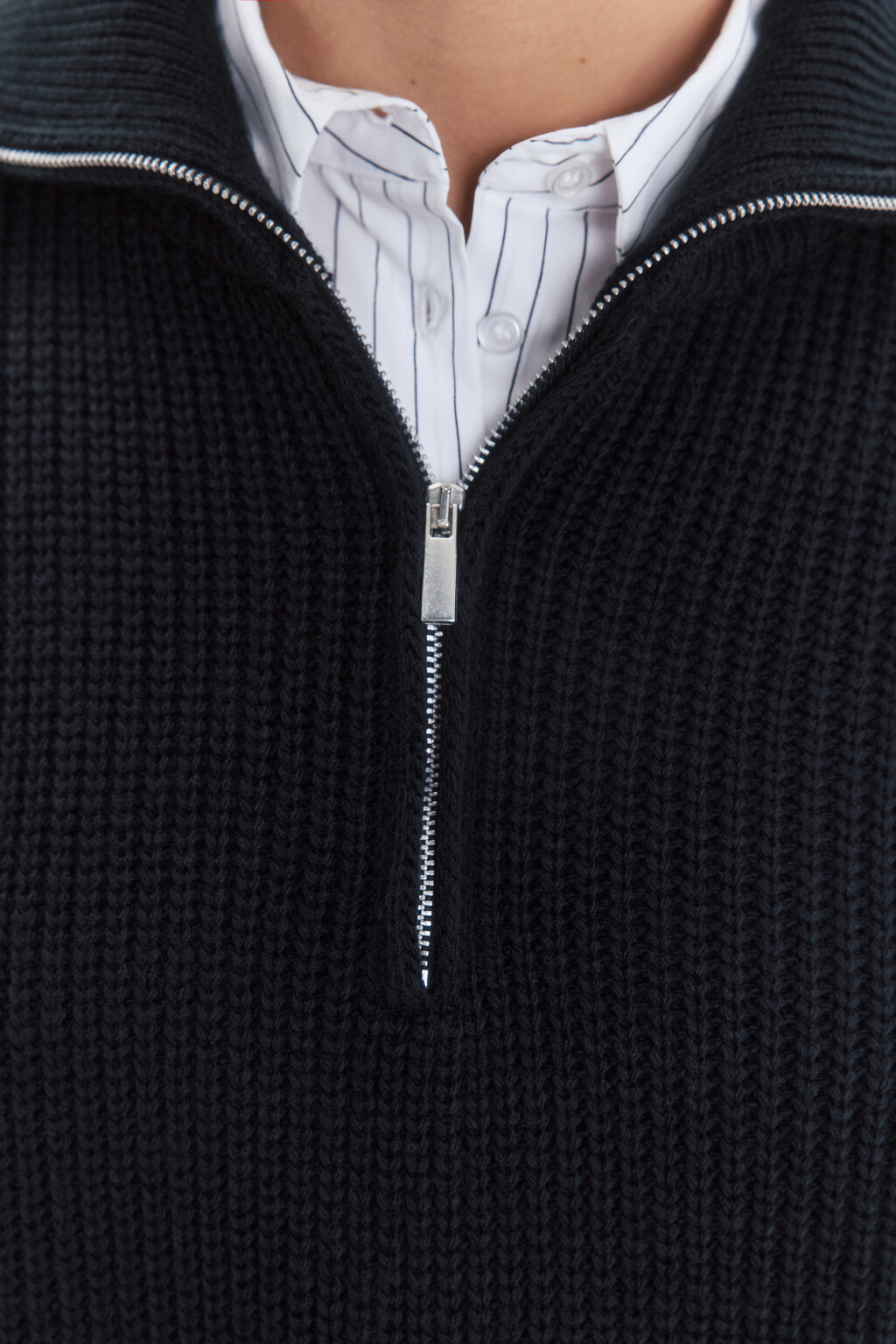 Свитер half-zip вязаный в рубчик - цвет черный - 6
