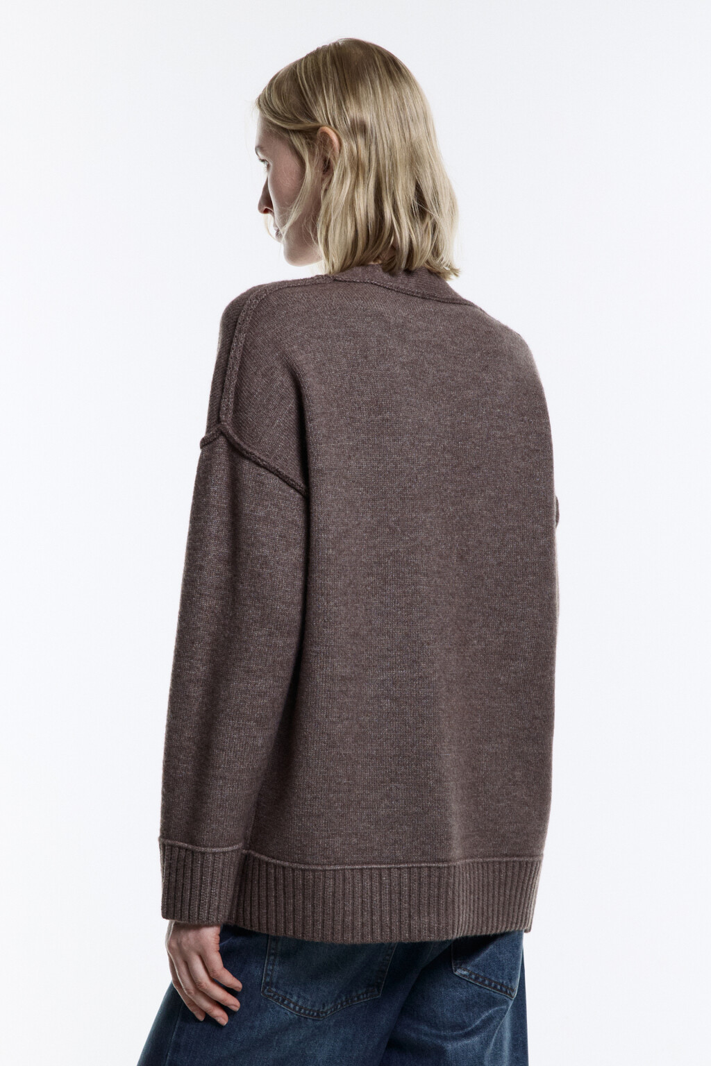 Кардиган вязаный на пуговицах с наружными швами - цвет бежевый - 5