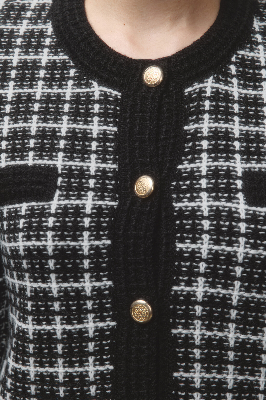 Кардиган вязаный укороченный с круглым вырезом - цвет черный - 7