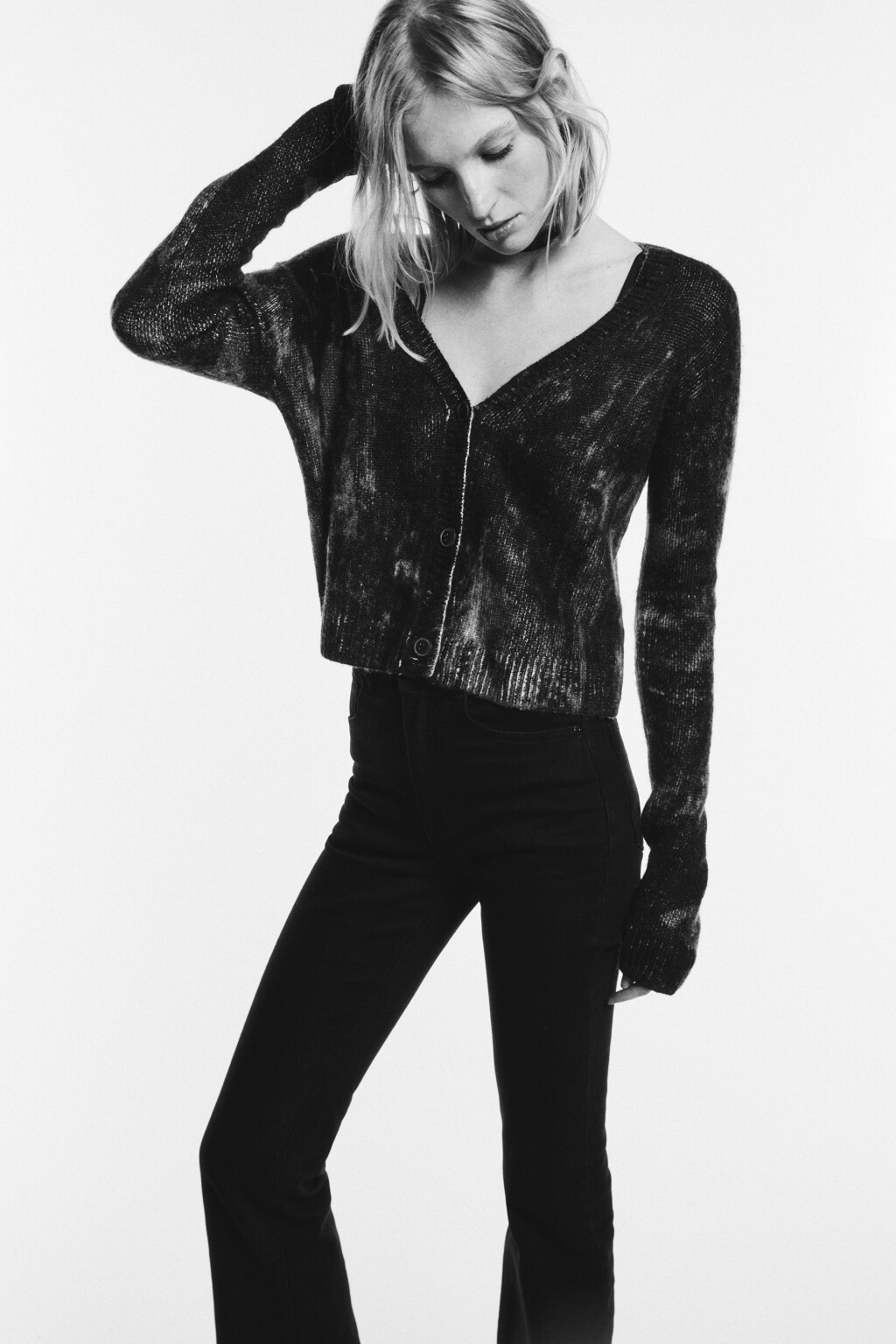 Кардиган на пуговицах вязаный с принтом тай-дай - цвет черный - 3