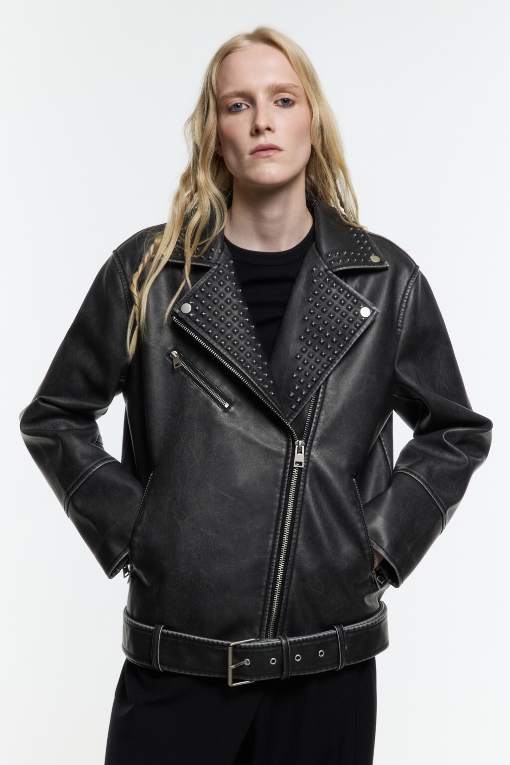 Куртка-косуха oversize с металлическим декором - цвет черный - 3