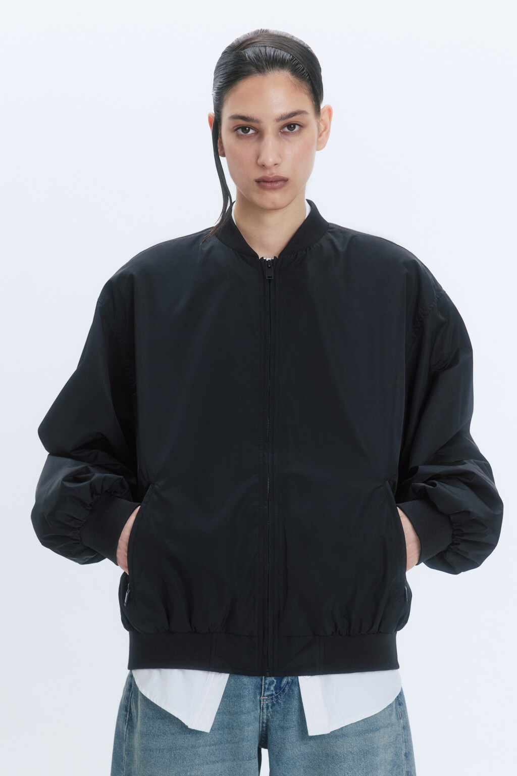 Куртка-бомбер oversize с подкладкой в полоску - цвет черный - 4