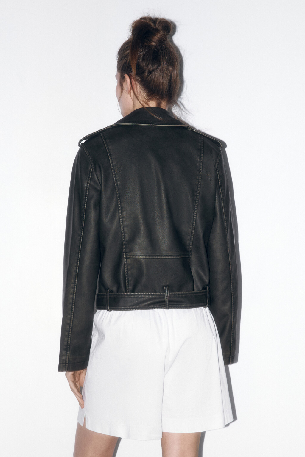 Куртка-косуха из искусственной кожи с вареным эффектом - цвет зеленый - 4