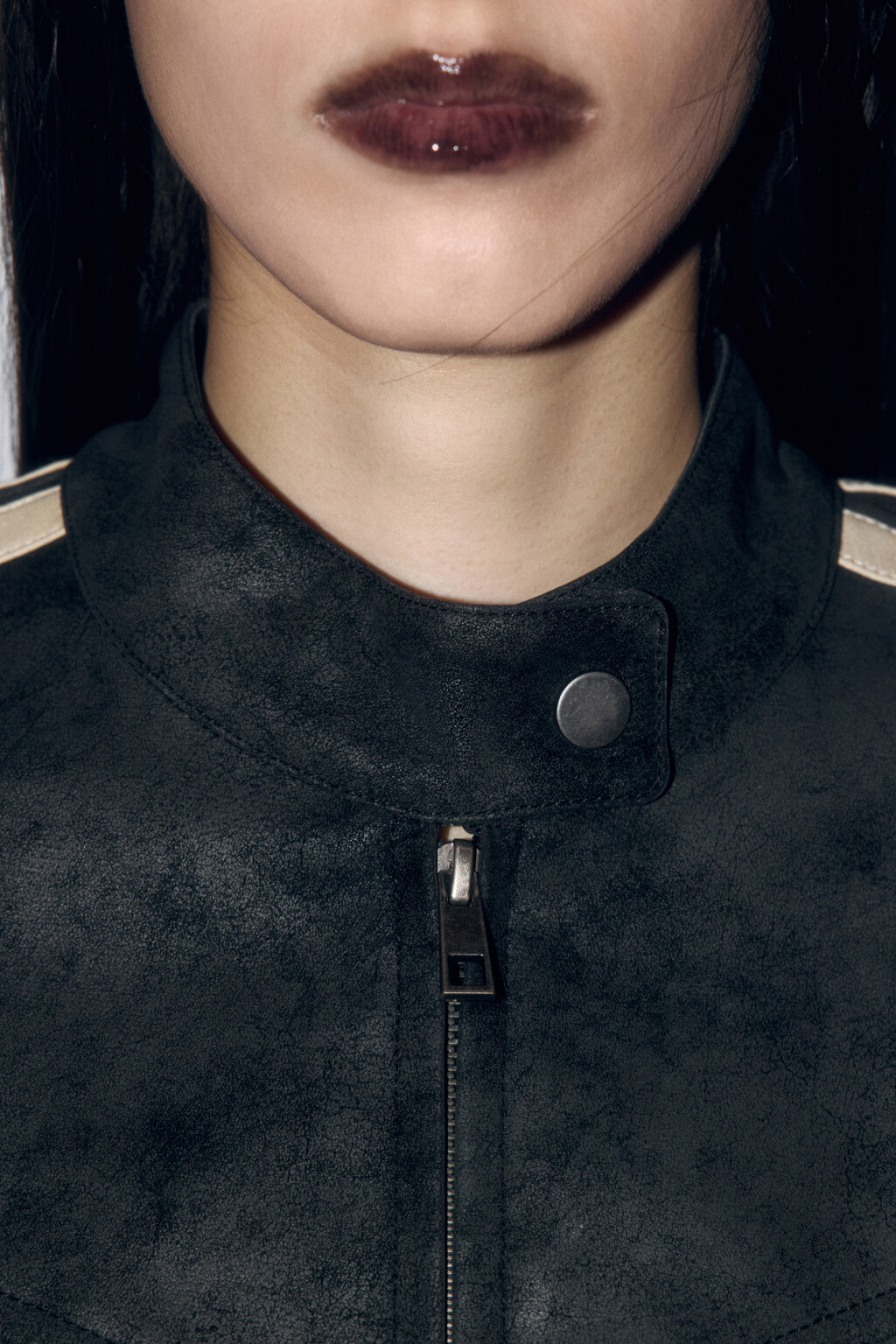 Куртка в мотостиле с состаренным эффектом - цвет черный - 9