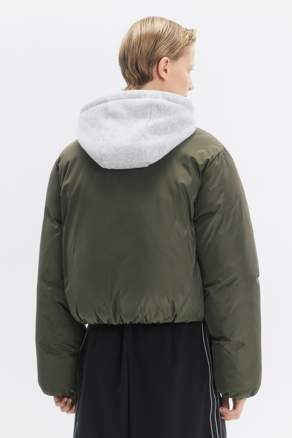 Куртка-бомбер утепленная со съемным капюшоном - цвет зеленый - 4