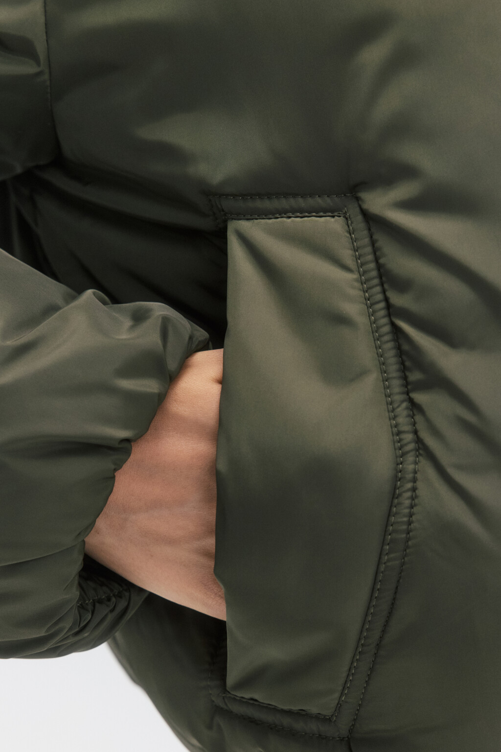 Куртка-бомбер утепленная со съемным капюшоном - цвет зеленый - 7