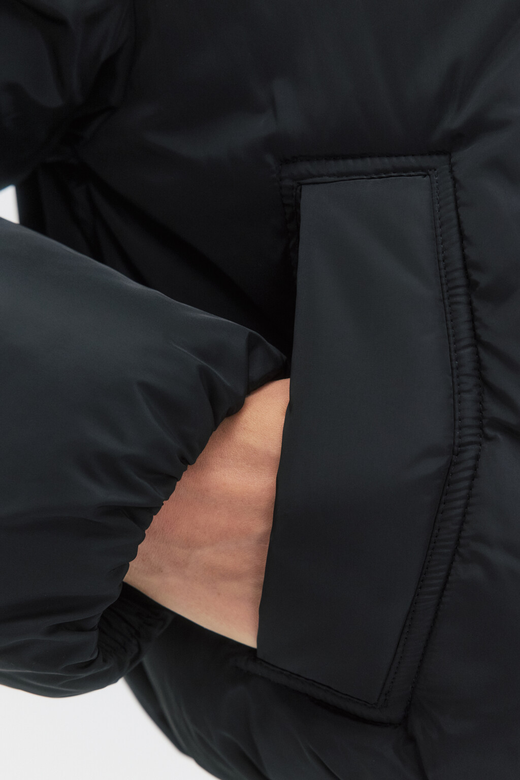 Куртка-бомбер утепленная со съемным капюшоном - цвет черный - 8