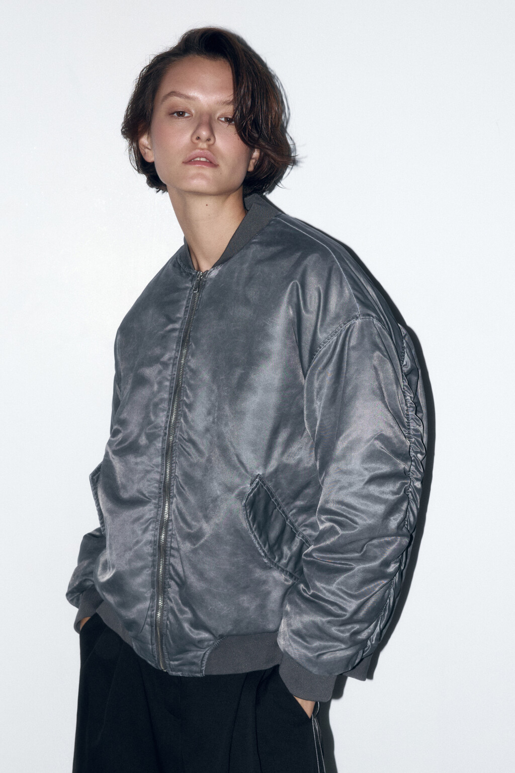 Куртка-бомбер утепленная с вареным эффектом - цвет серый - 1