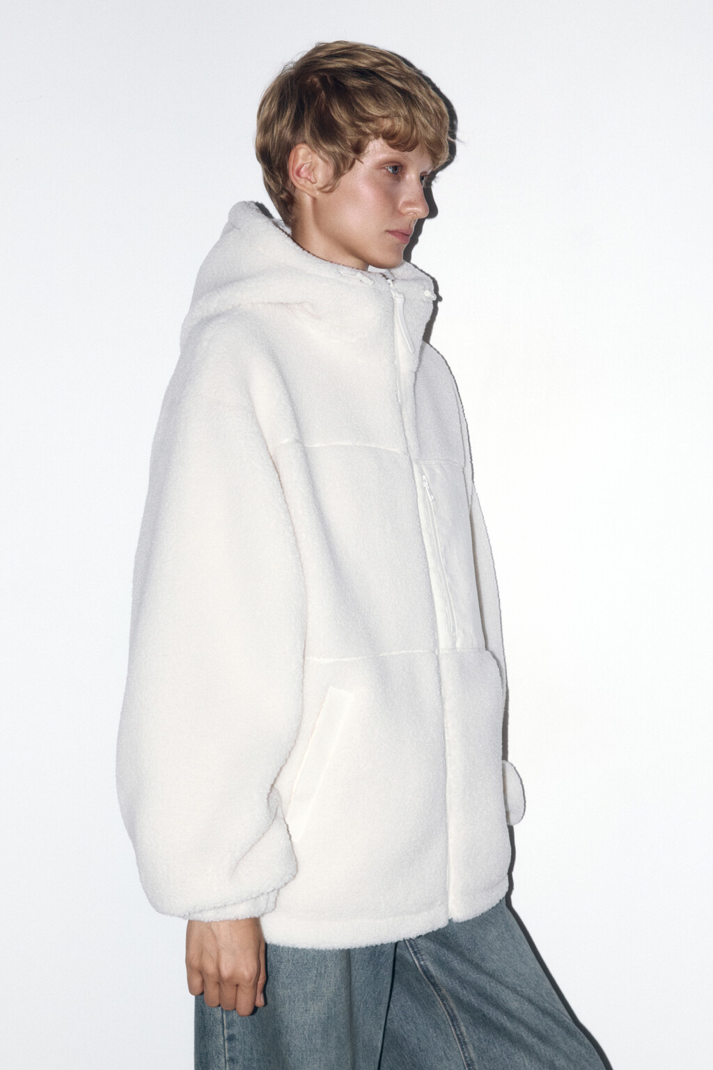 Куртка из искусственного меха с вельветовыми карманами - цвет молочный - 3