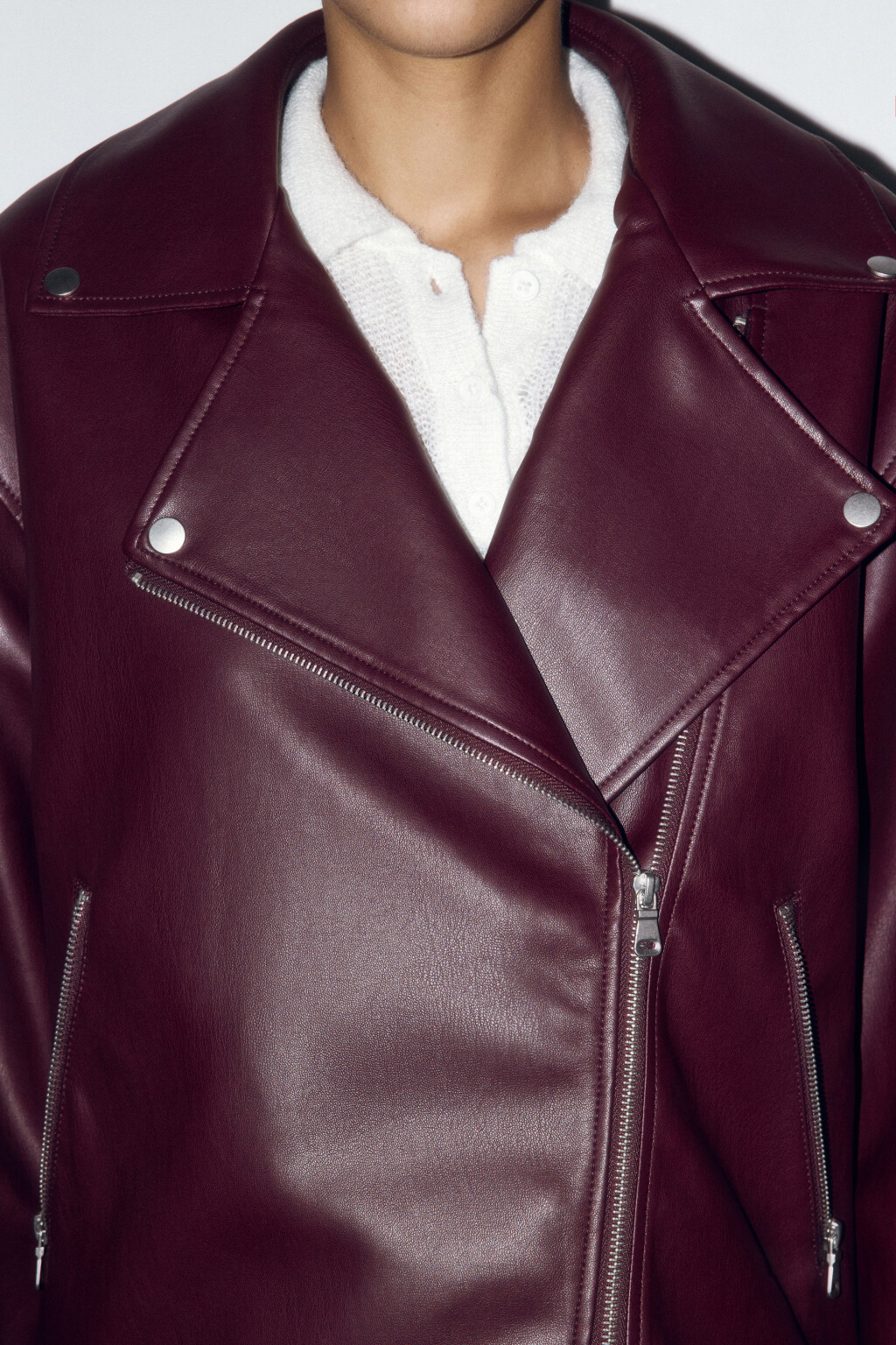 Куртка-косуха из искусственной кожи - цвет бордовый - 7
