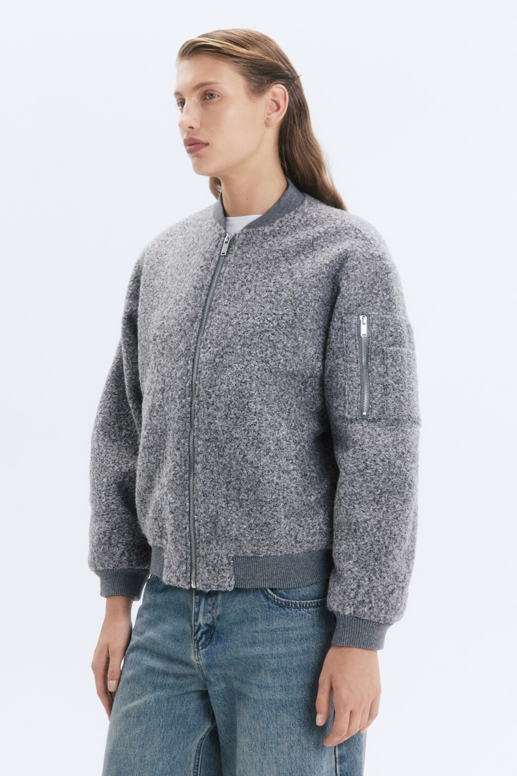 Куртка-бомбер oversize из ткани с ворсом - цвет серый - 4