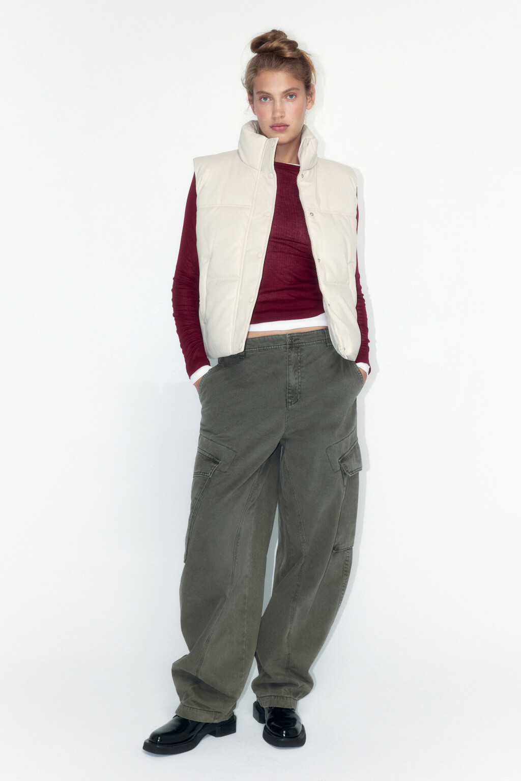 Жилет из искусственной кожи с утеплителем - цвет молочный - 5