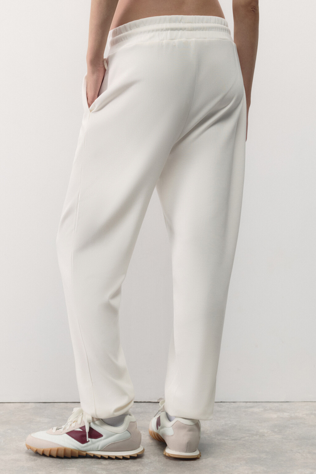Брюки-джоггеры спортивные с поясом на завязках - цвет ванильный - 4