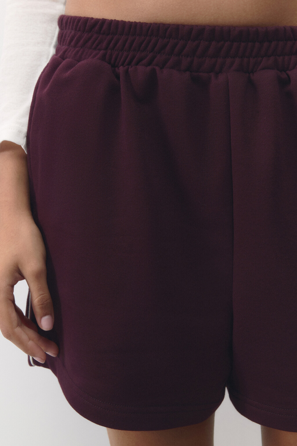 Шорты из футера спортивные с лампасами - цвет бордовый - 6