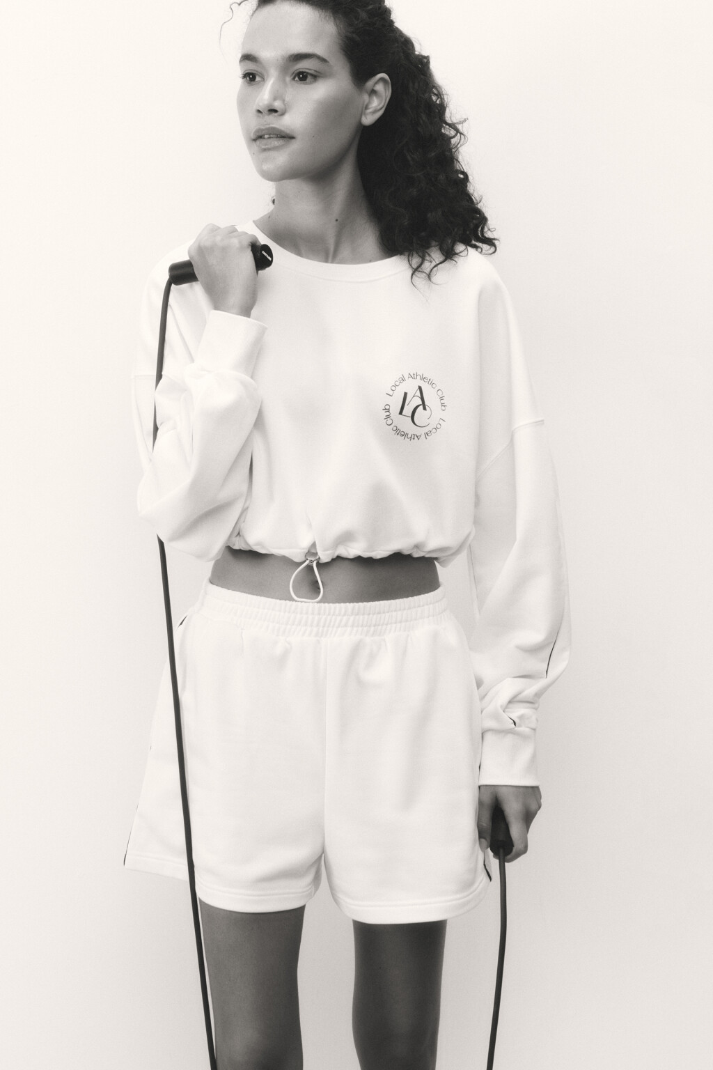 Свитшот спортивный укороченный из футера - цвет ванильный - 2