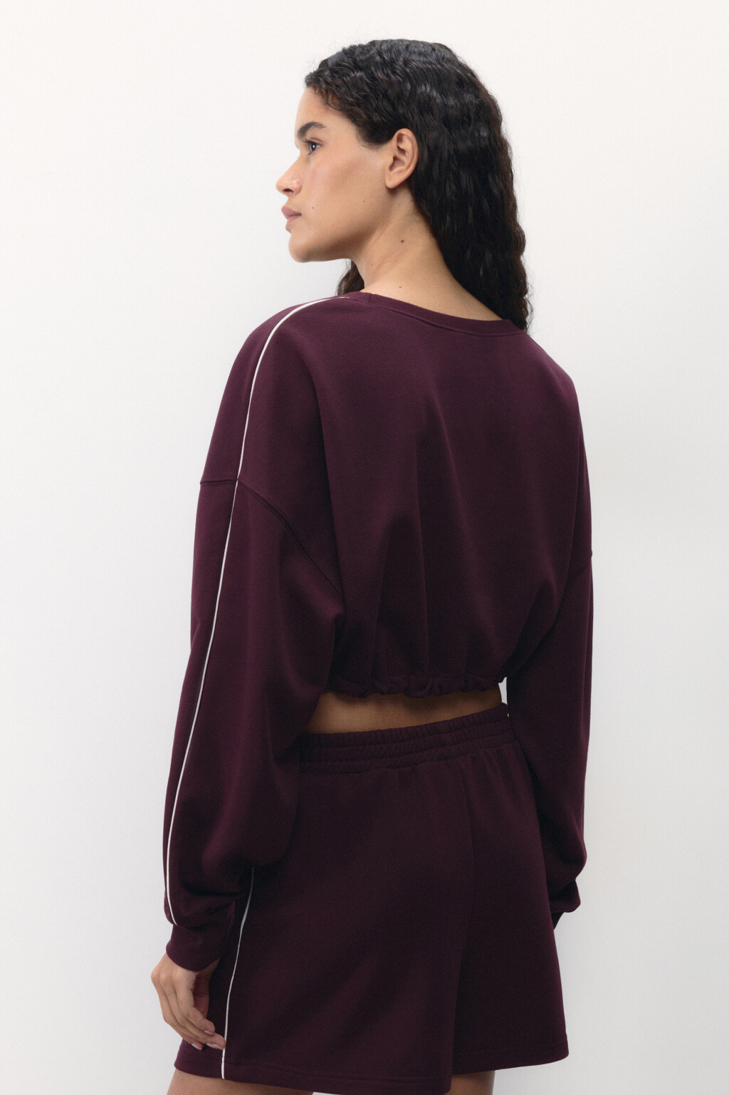 Свитшот спортивный укороченный из футера - цвет бордовый - 5