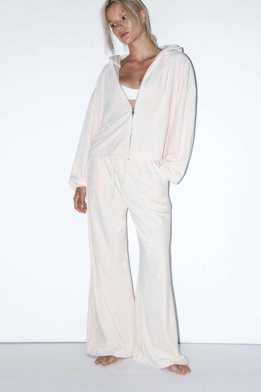 Брюки домашние с бархатной фактурой - цвет ванильный - 1