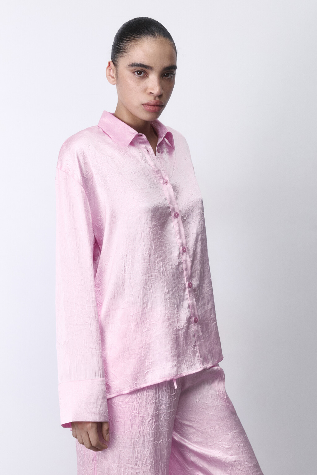Блузка домашняя атласная с длинными рукавами - цвет розовый - 3
