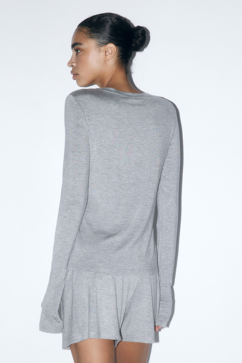 Лонгслив пижамный из вискозы - цвет серый - 4