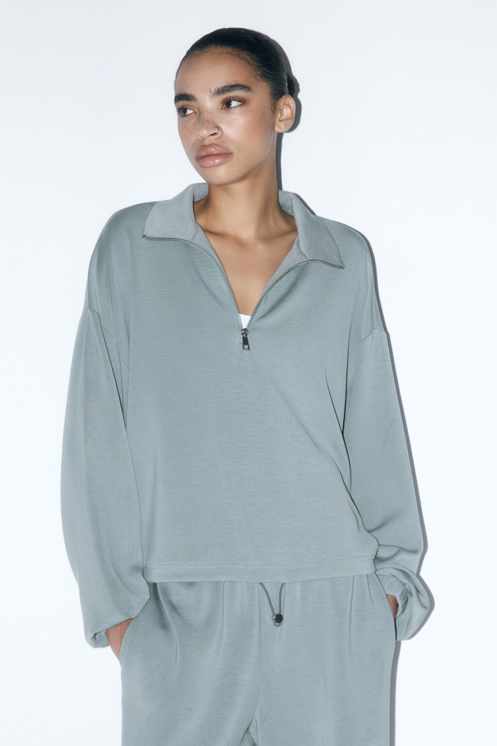 Толстовка домашняя с воротником-стойкой на молнии - цвет зеленый - 2