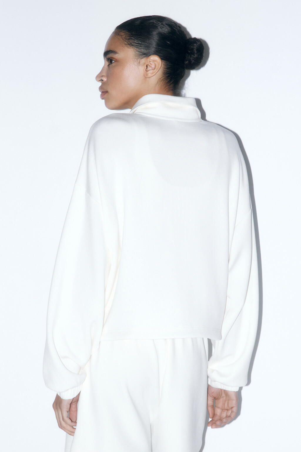 Толстовка домашняя с воротником-стойкой на молнии - цвет ванильный - 6