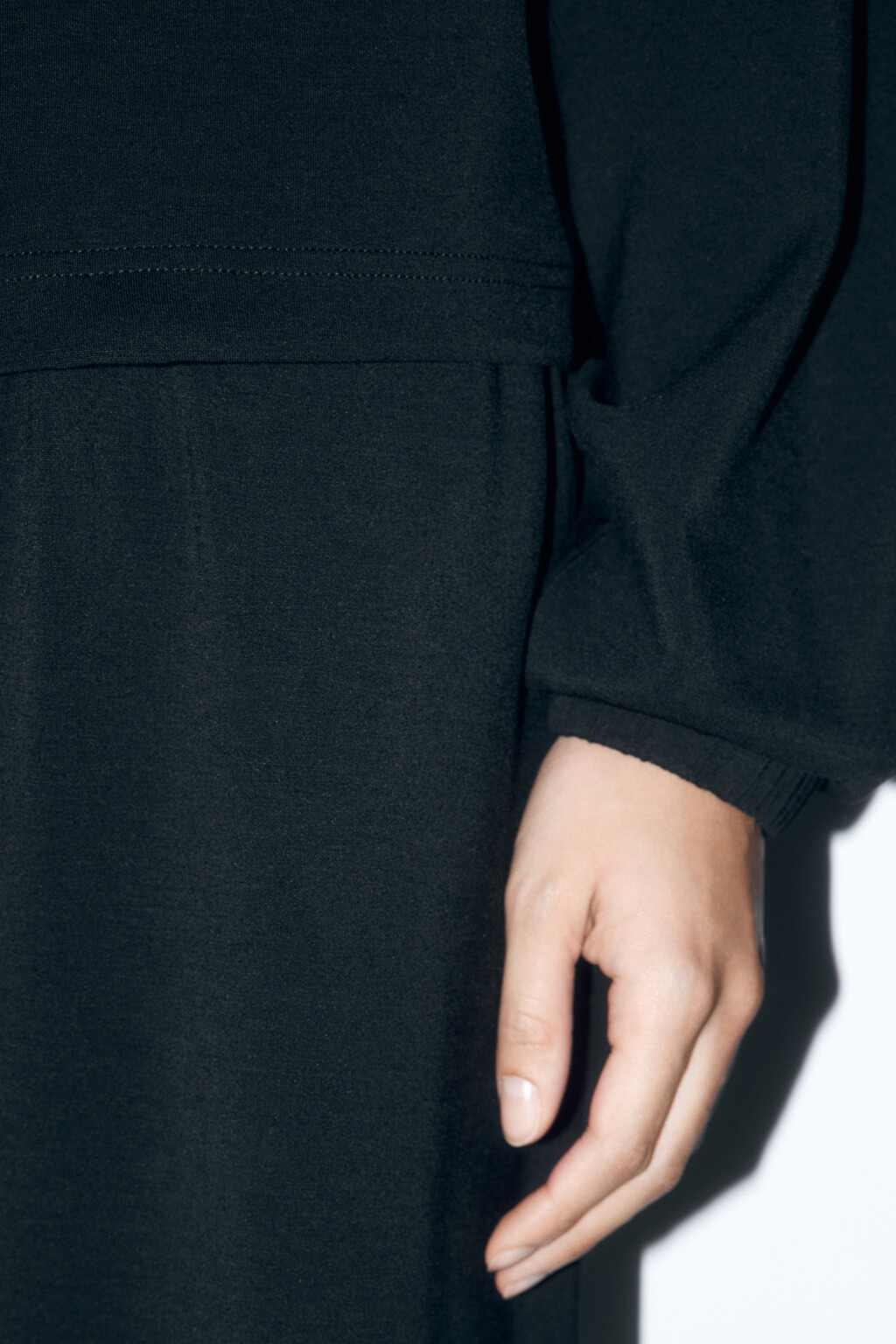 Толстовка домашняя с воротником-стойкой на молнии - цвет черный - 7