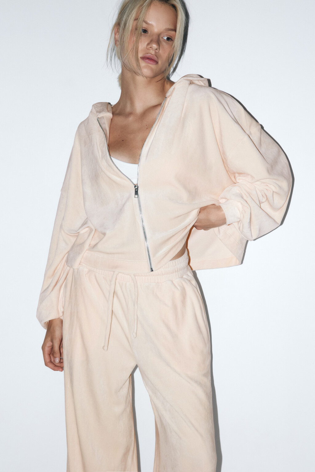 Толстовка домашняя с бархатной фактурой - цвет ванильный - 1