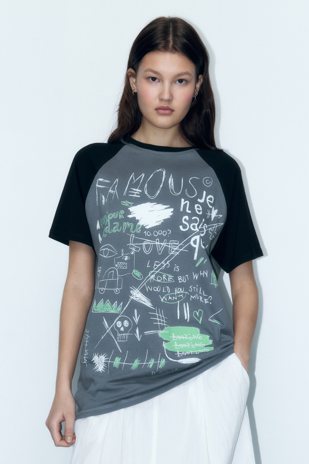 Футболка хлопковая с рукавами-реглан и принтом - цвет серый - 2