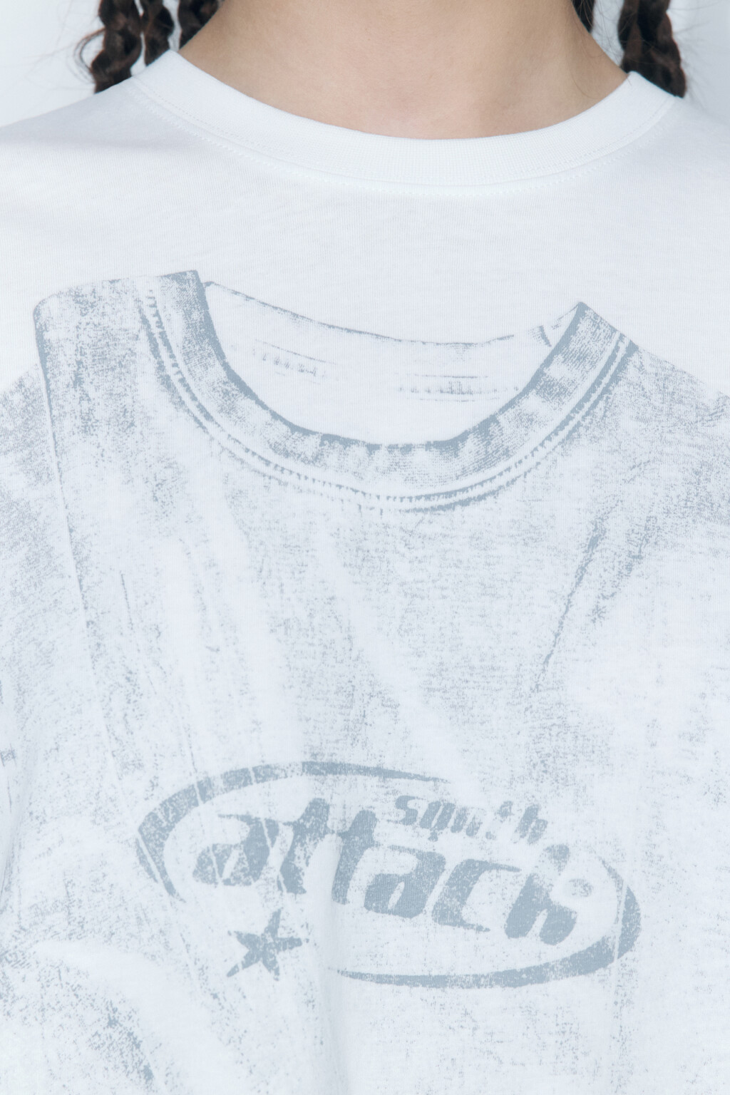 Футболка хлопковая с принтом-абстракцией - цвет белый - 6