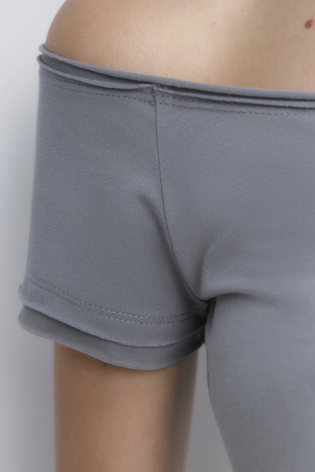 Футболка off-shoulders с имитацией второго слоя - цвет серый - 6