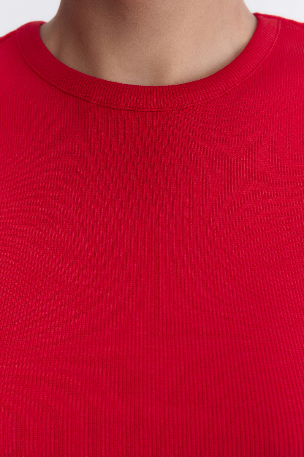 Майка в рубчик укороченная с вырезом на спине - цвет мультиколор - 6