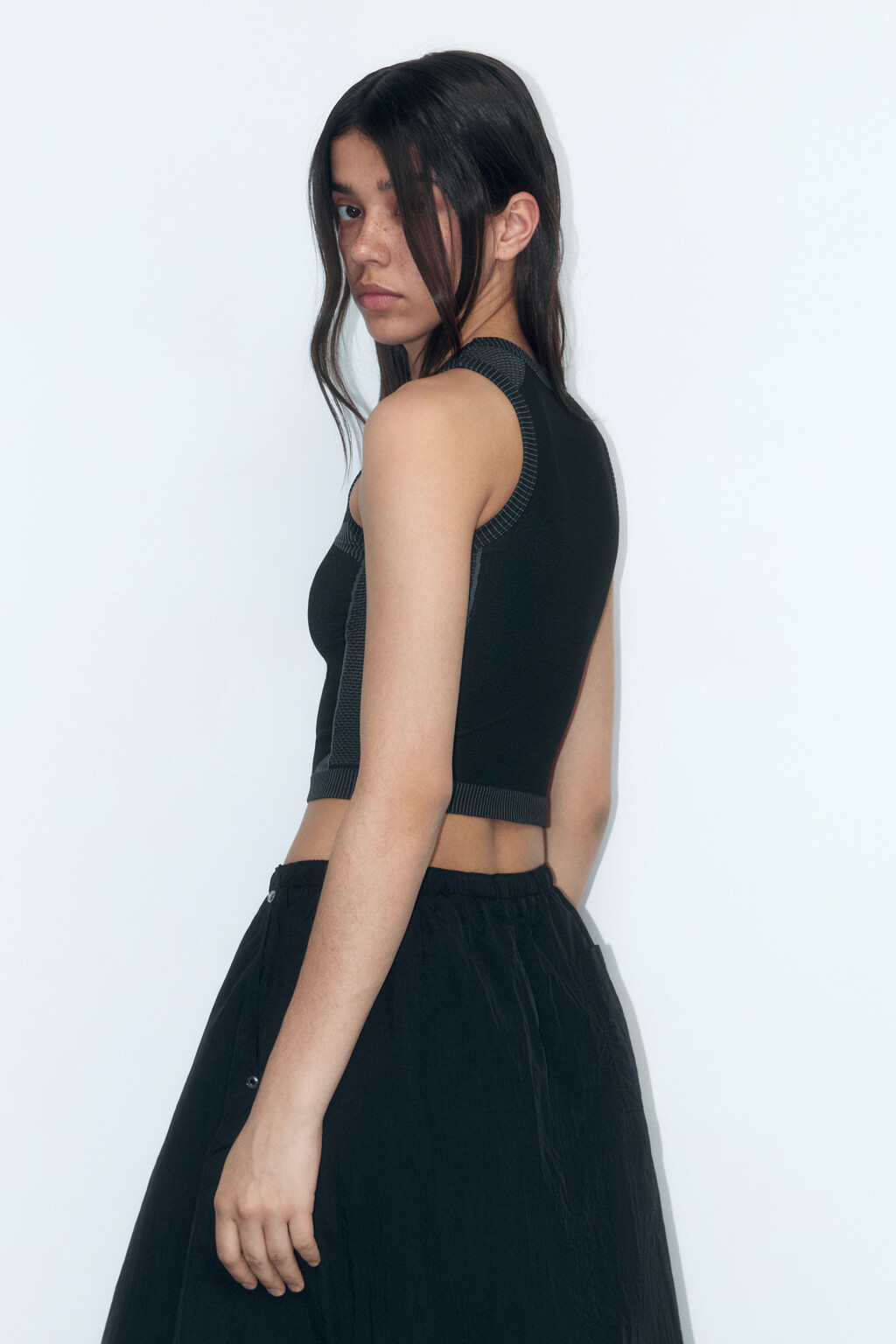 Майка спортивная облегающая с принтом - цвет черный - 4