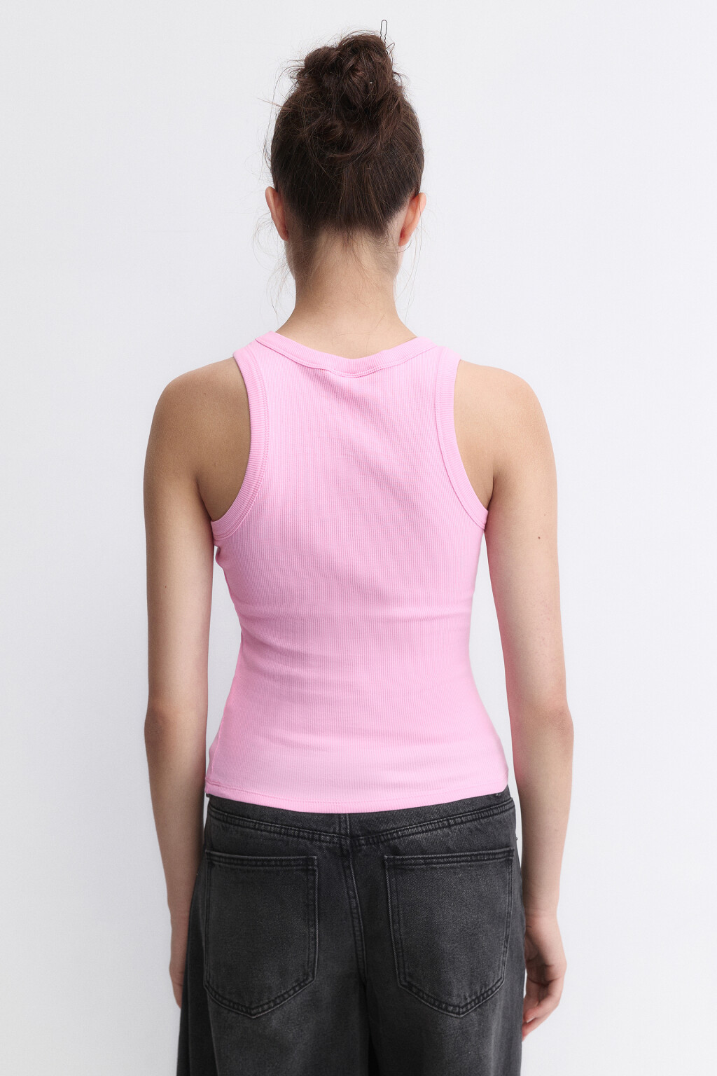 Майка в рубчик с атласными бантиками - цвет розовый - 4