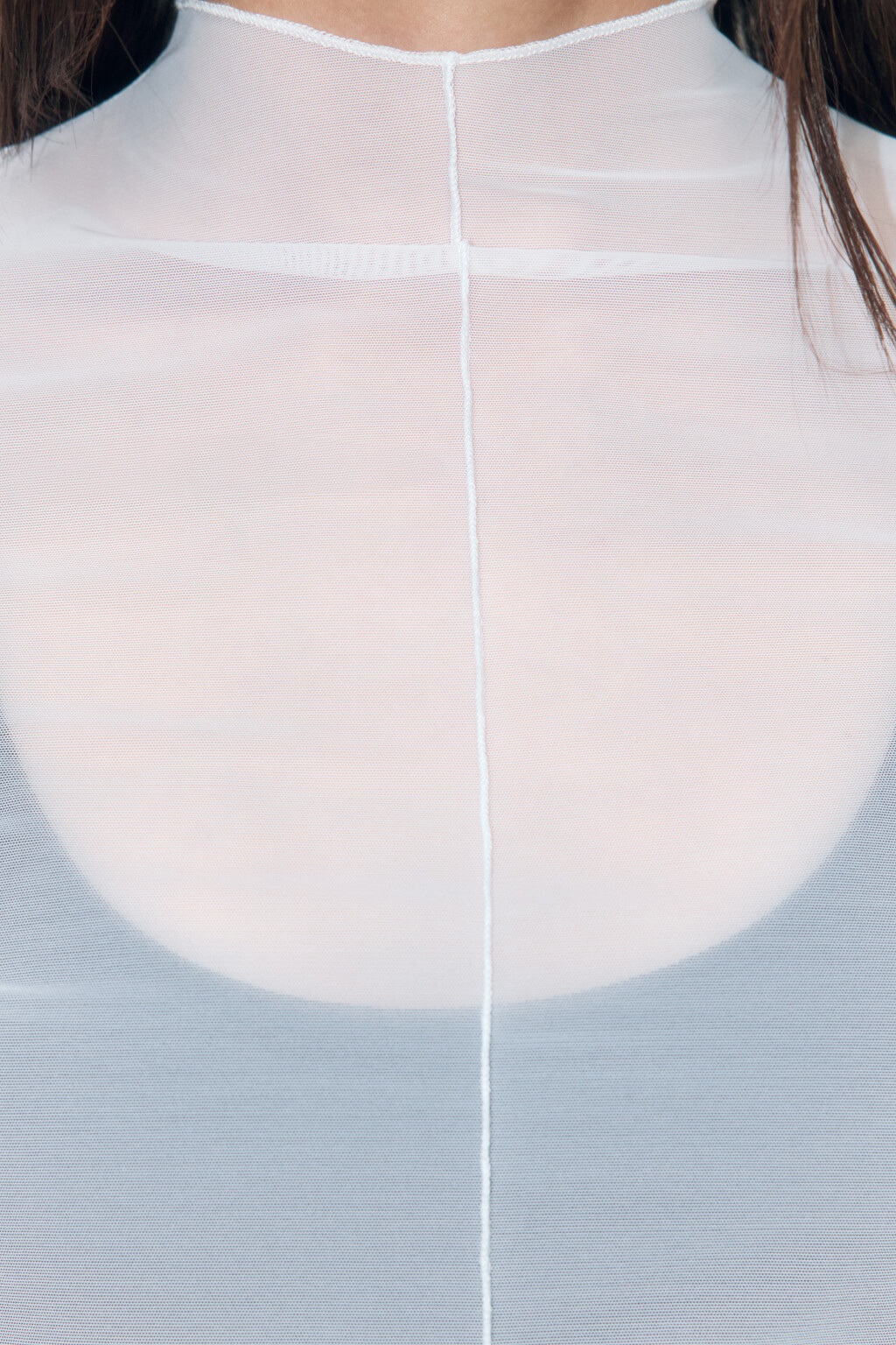 Лонгслив из сетки с расклешенными рукавами - цвет белый - 7