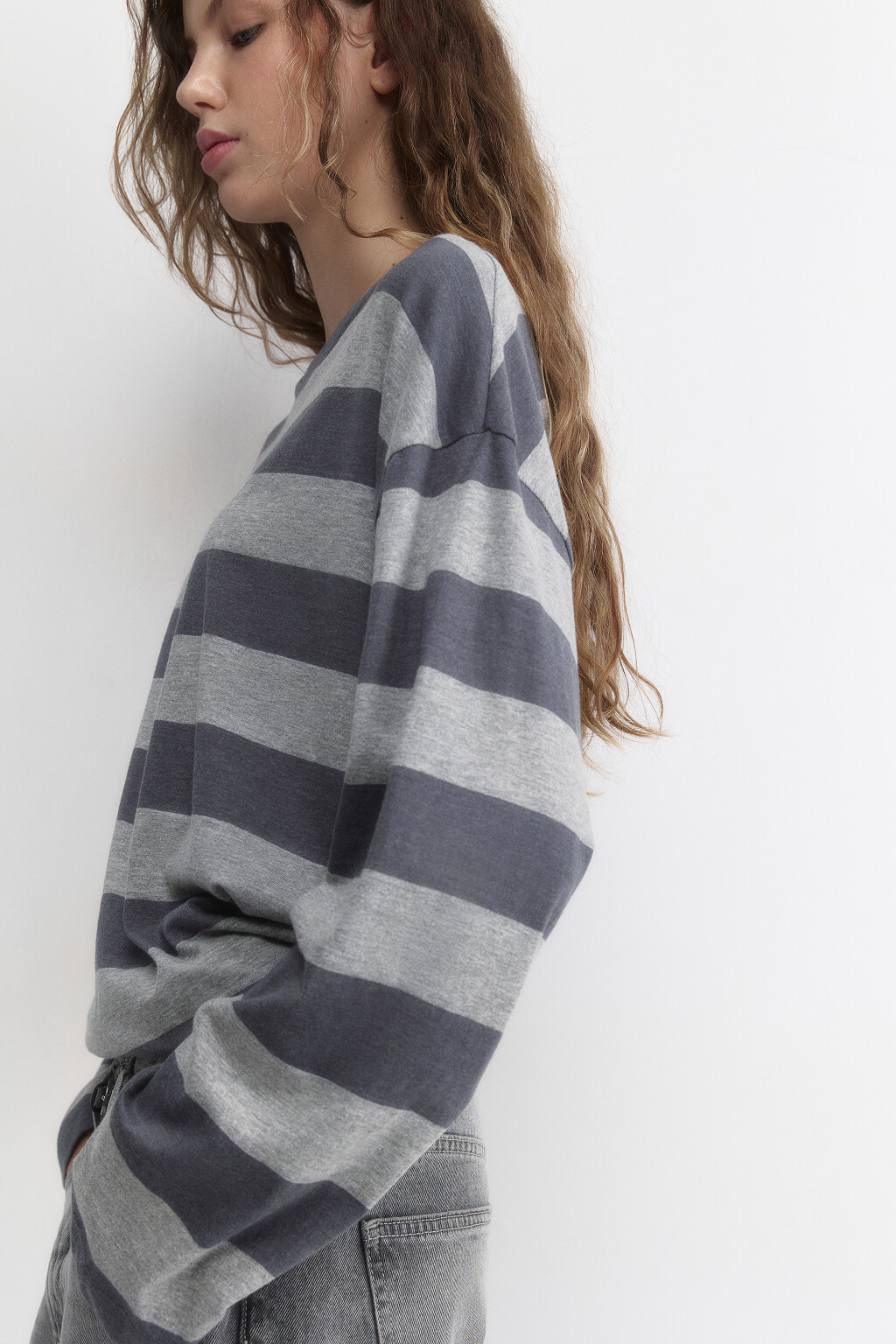Лонгслив oversize хлопковый в полоску - цвет серый - 1