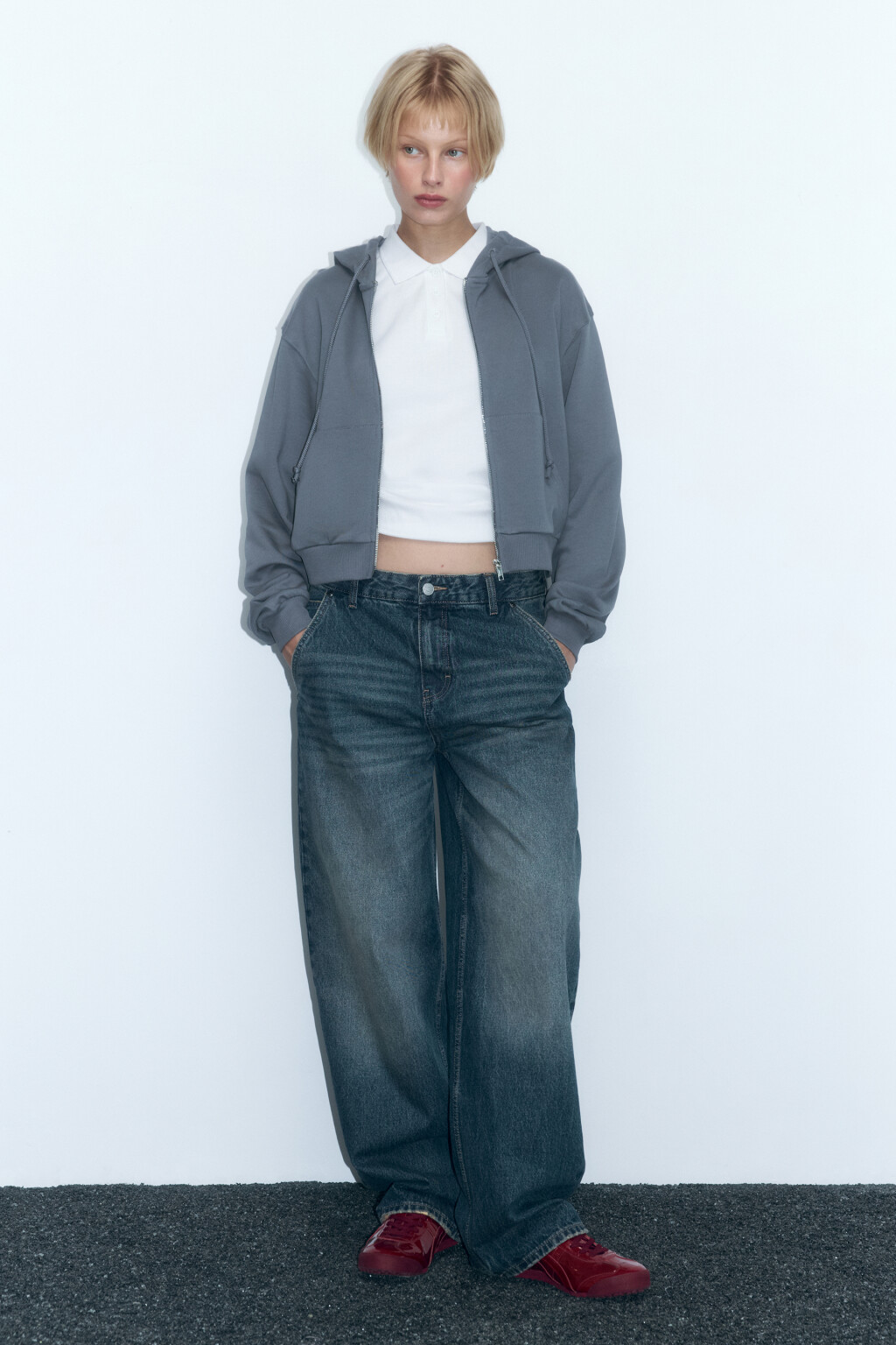 Худи-зипка укороченная с капюшоном - цвет серый - 5