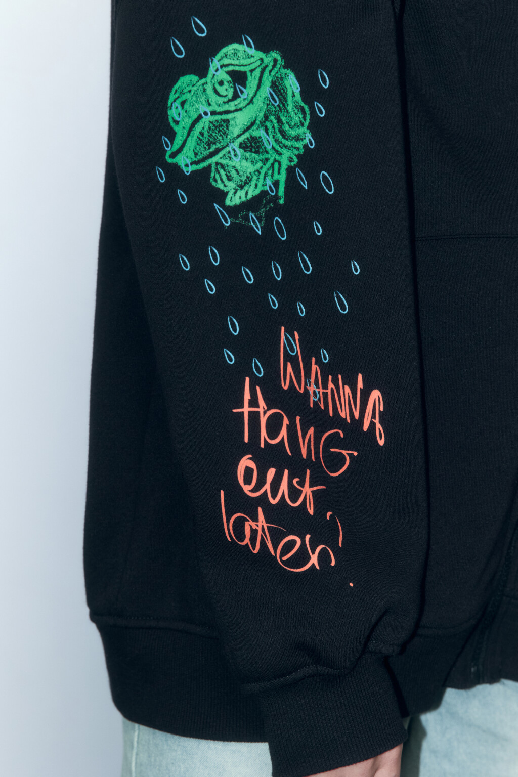 Худи-зипка oversize с принтом и надписями - цвет черный - 10