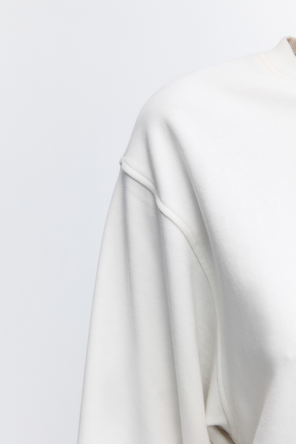 Свитшот укороченный базовый из футера - цвет молочный - 7