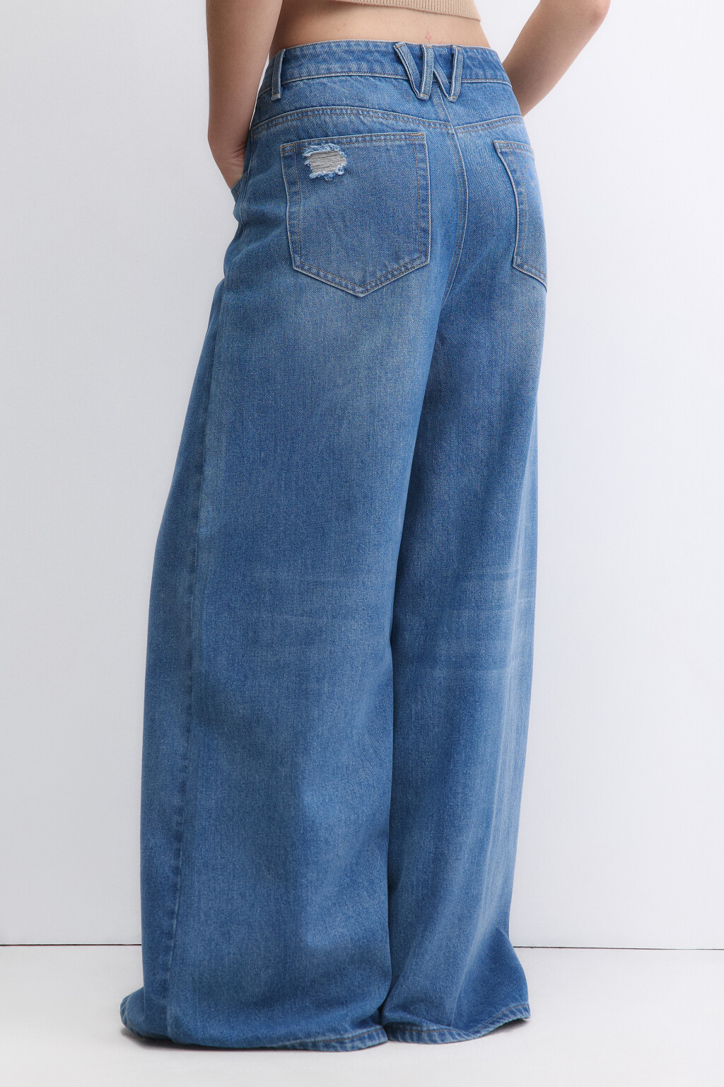 Джинсы baggy широкие с потертостями - цвет голубой - 3