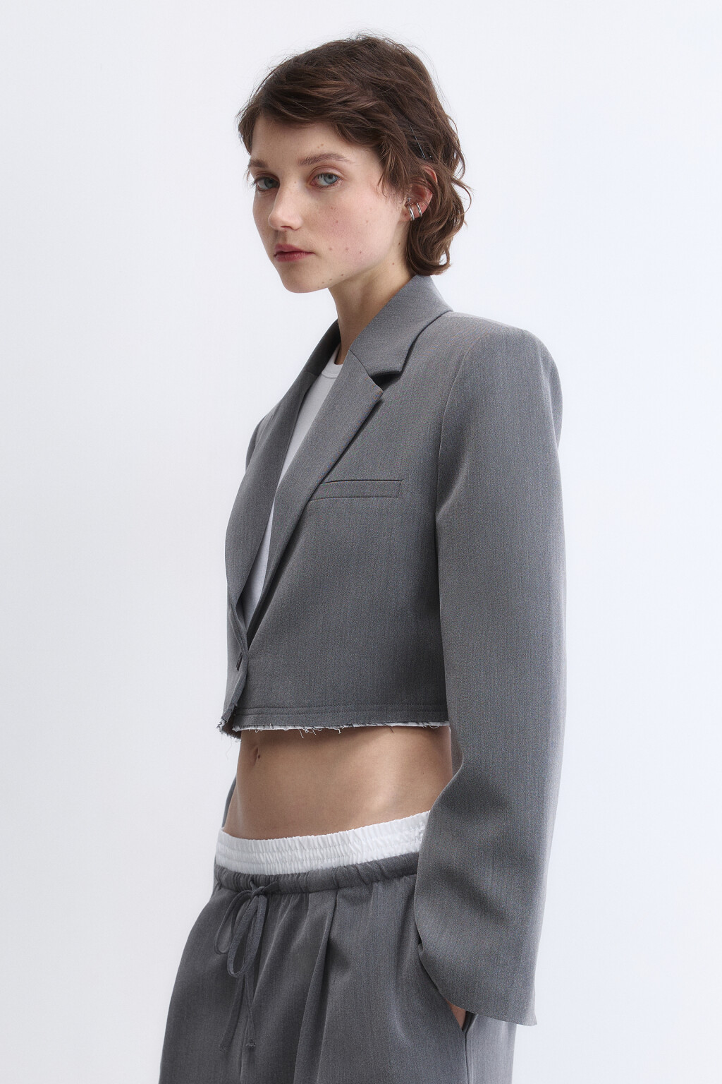 Жакет укороченный с имитацией второго слоя - цвет серый - 5