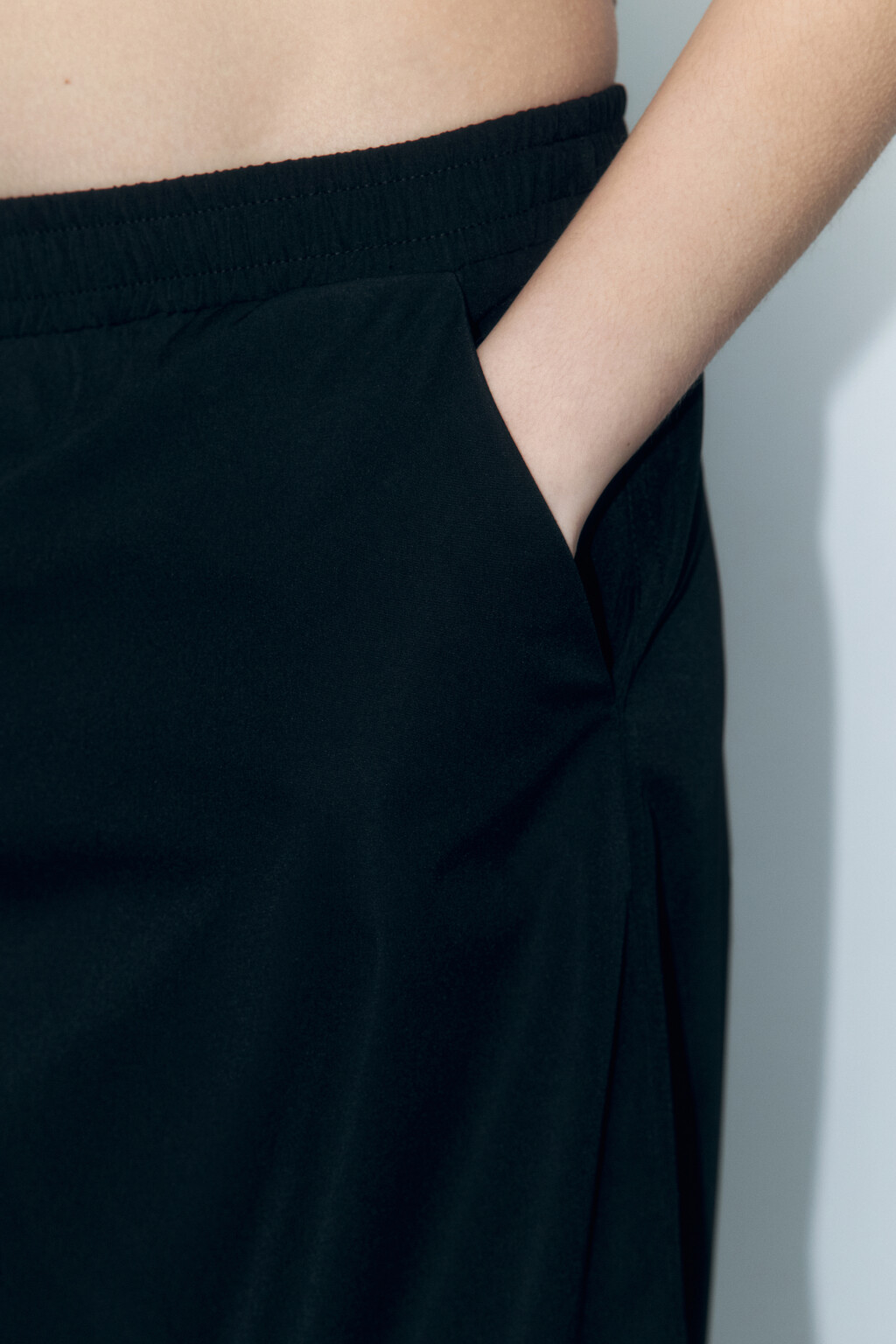 Брюки-джоггеры широкие с накладными карманами - цвет черный - 6