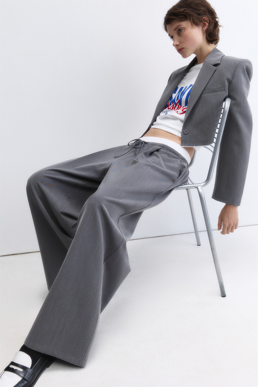 Брюки широкие костюмные с двойным поясом - цвет серый - 1